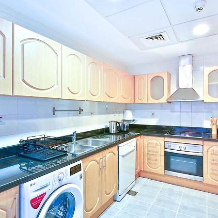 Bnbmehomes - Sit Back & Enjoy Seeing The Luxury Yachts Drive By - B67 Dubai Exterior photo
